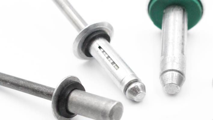 Rivets aveugles avec joints